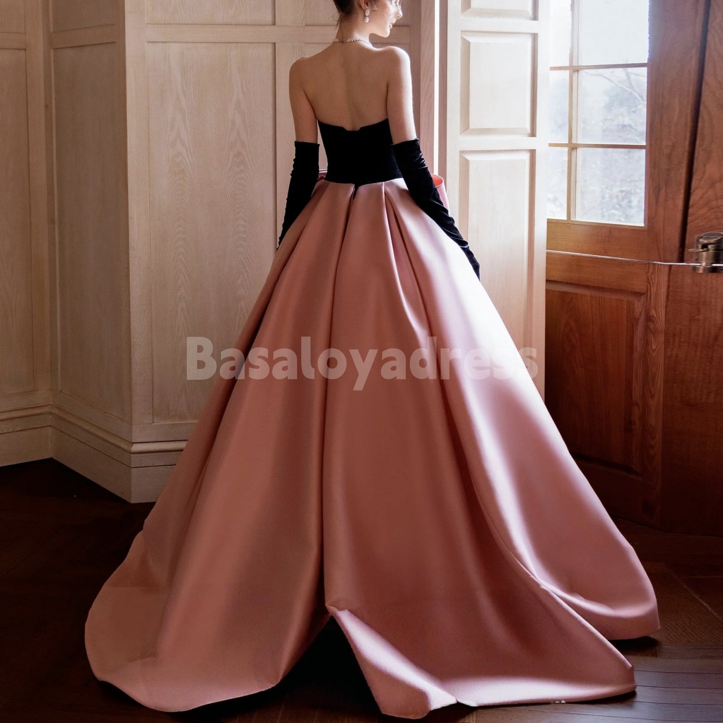 BDES00073 Elegant Pink and Black Bow Princess Ball Gown – Birthday, Engagement, Prom & Vocal Performance Dress with Black Gloves