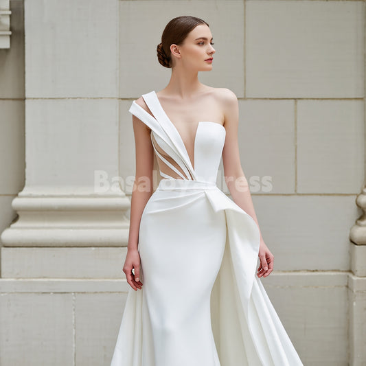 BWD00032 Elegant Modern Satin Illusion Tulle One Shoulder Wedding Gown with Pleats and Train