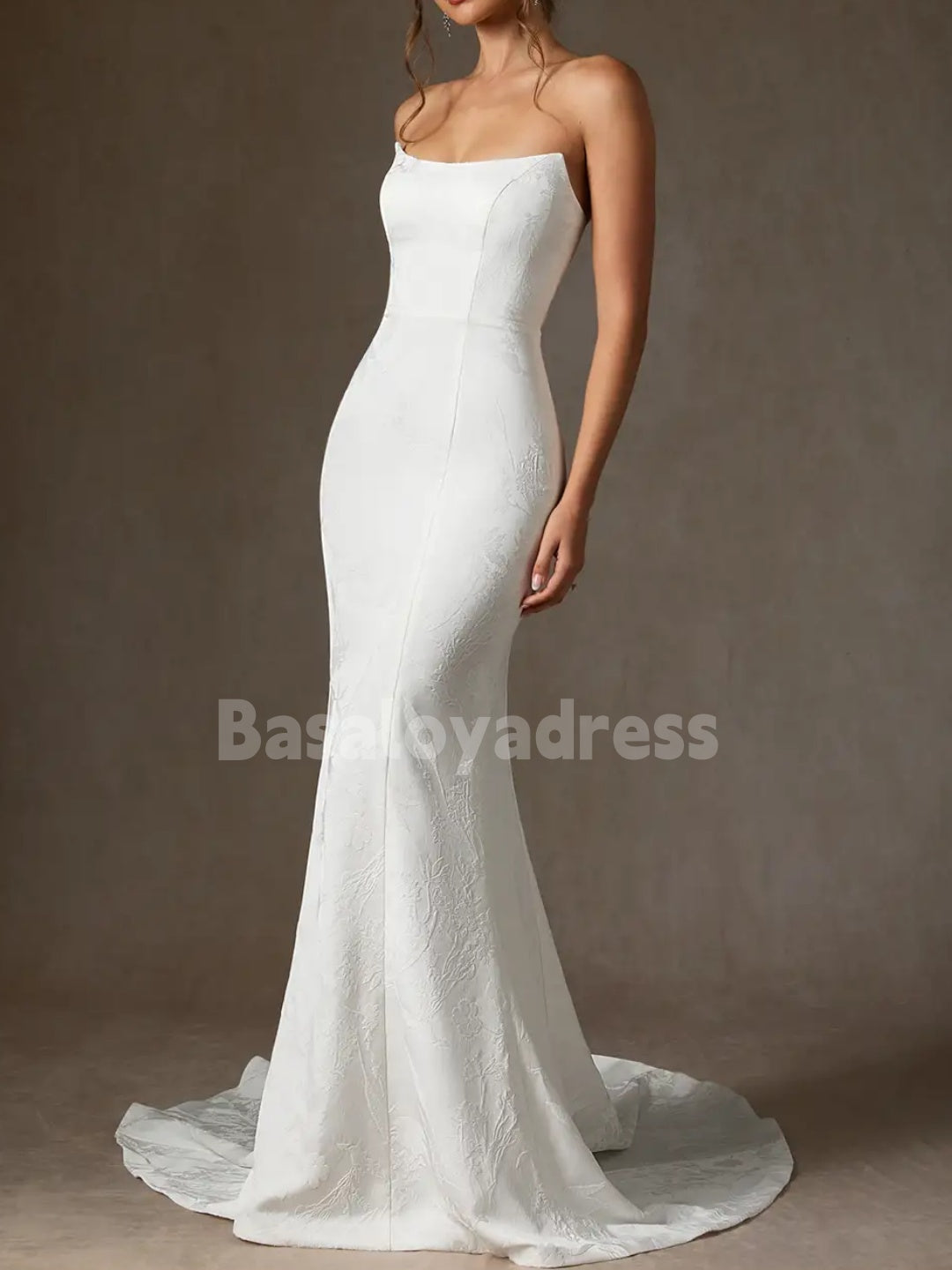 BWD00044 Mermaid Strapless Floral Jacquard Wedding Dress with Tulle and Diamond Gloves
