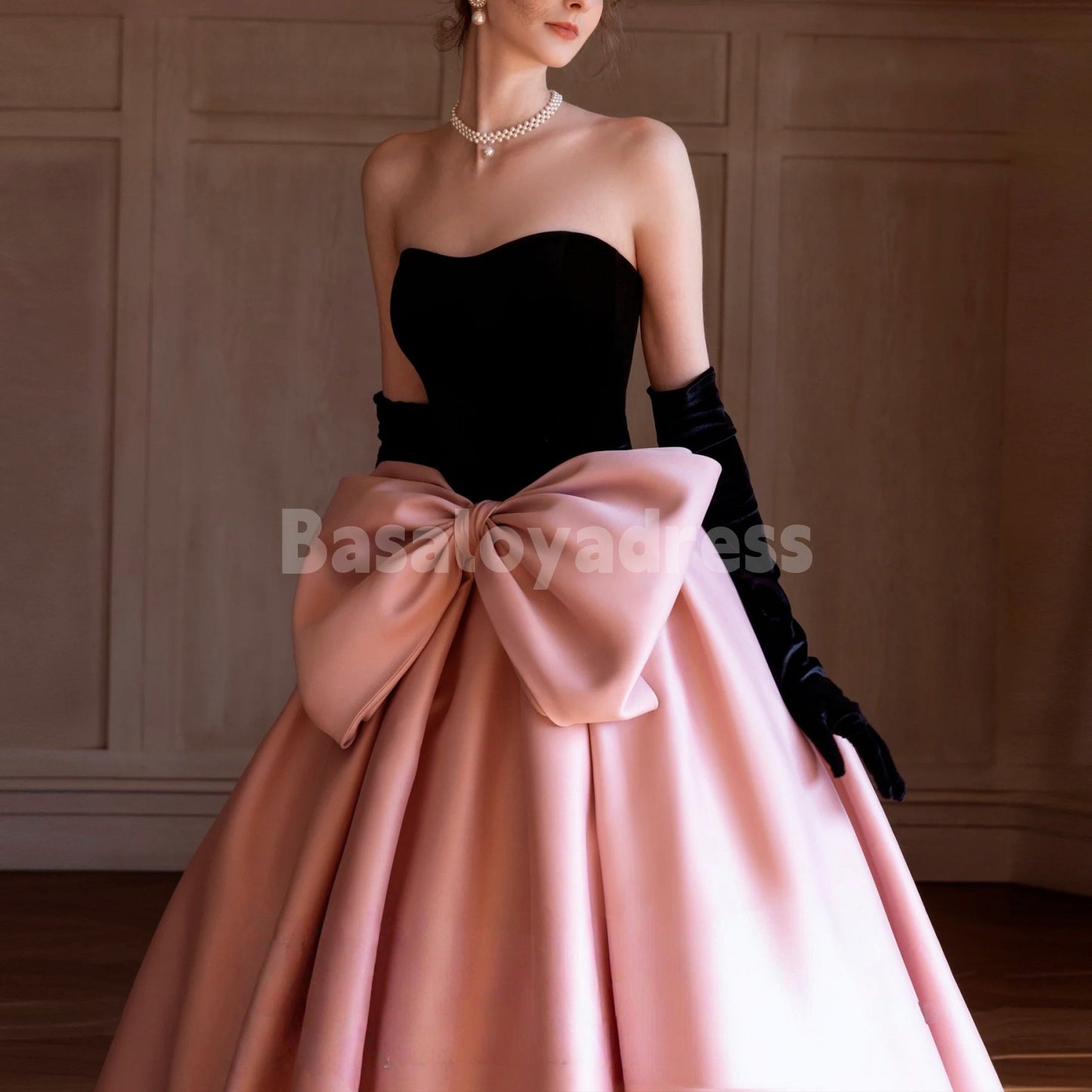 BDES00073 Elegant Pink and Black Bow Princess Ball Gown – Birthday, Engagement, Prom & Vocal Performance Dress with Black Gloves