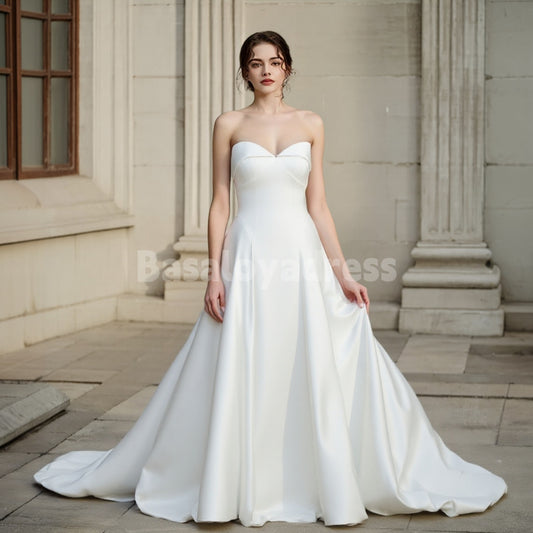 BWD00049 A-Line Strapless Sweetheart Satin Dress Basque-Waist Large Hem Wedding Gown