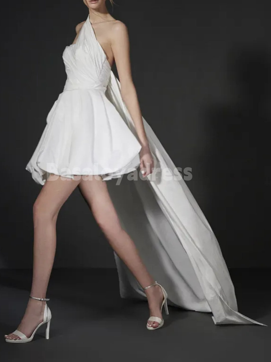BWD00066 Mini Wedding Dresses Sleeveless One Shoulder Short Satin Bridal Dress Boho Beach Wedding Gowns with Train